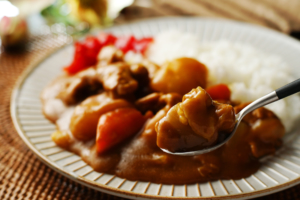 カレー缶詰