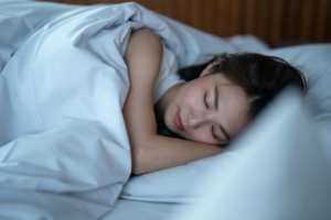 寝苦しい夜もぐっすり！夏の快眠グッズランキング｜ひんやり冷感で快適に